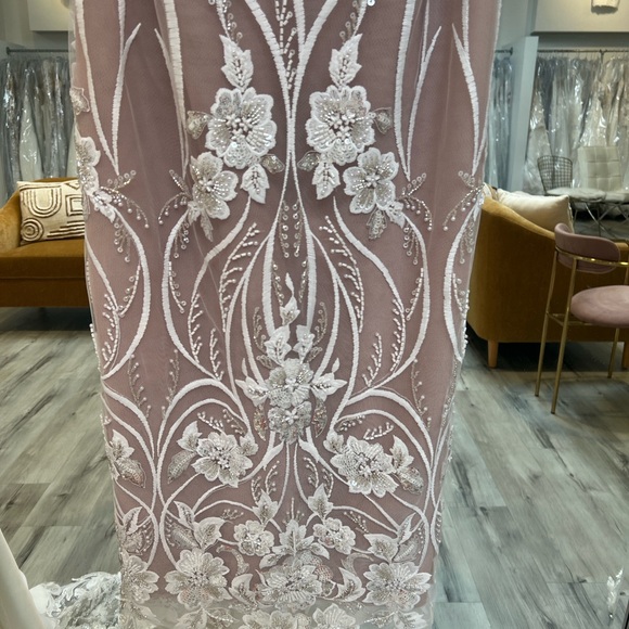 HELSI Catherine off white/nude size small (fits like a medium)NEW WITH TAG - Picture 5 of 6